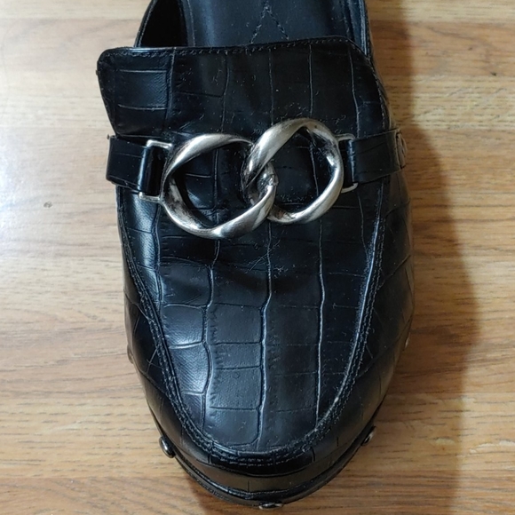 Bear Ever Carman Bare Traps Clogs 8M - Picture 4 of 10